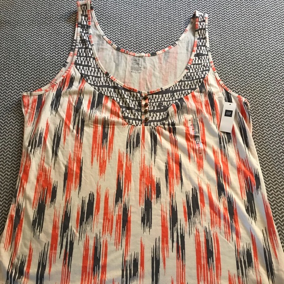 GAP Tops - Multi colored tank top NWT